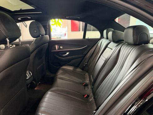 Used 2023 Mercedes-Benz E 350 4MATIC Sedan image 16