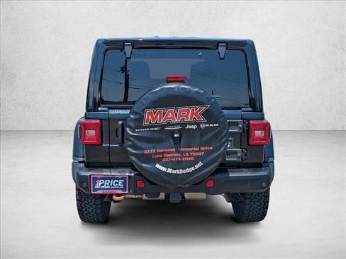 Used 2021 Jeep Wrangler Unlimited Rubicon w/ Dual Top Group AWD/4WD image 7