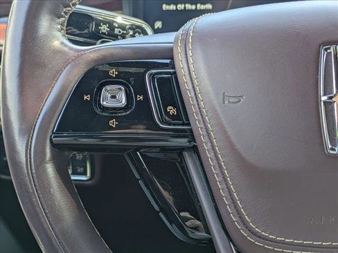 Used 2022 Lincoln Aviator Black Label w/ Dynamic Handling Package image 15