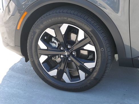 Certified 2024 Kia Sportage X-Line Prestige AWD/4WD image 9