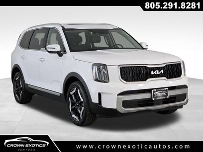 Used 2024 Kia Telluride EX w/ EX Captain's Chair Package