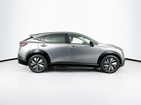 Used 2023 Nissan Ariya FWD image 10