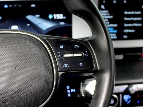 Used 2023 Hyundai Ioniq 5 SE image 14