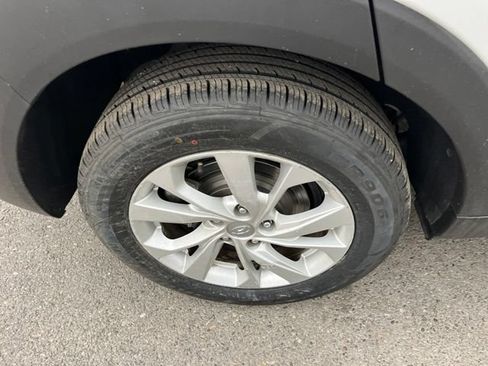 Used 2019 Hyundai Tucson SE FWD image 17