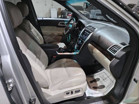 Used 2014 Ford Explorer Limited w/ Equipment Group 301A image 50