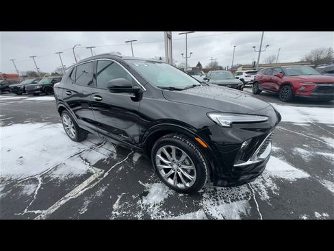 Certified 2024 Buick Encore GX Avenir image 2