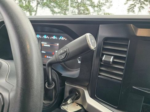 Used 2024 Ford F250 XLT image 24