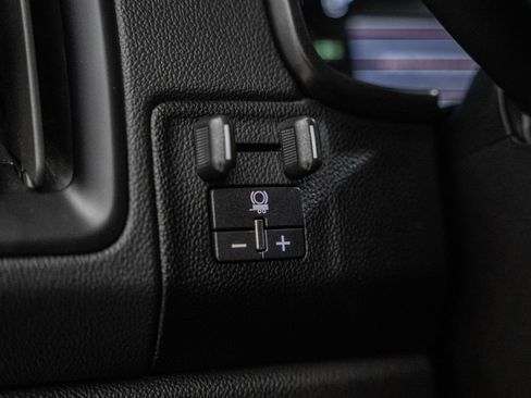 Used 2022 Chevrolet Colorado ZR2 image 45