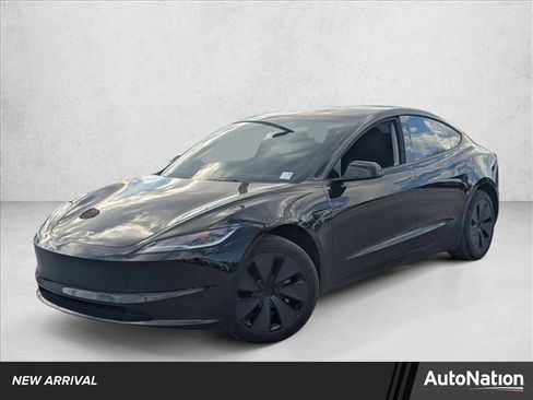 Used 2025 Tesla Model 3 Long Range image 1