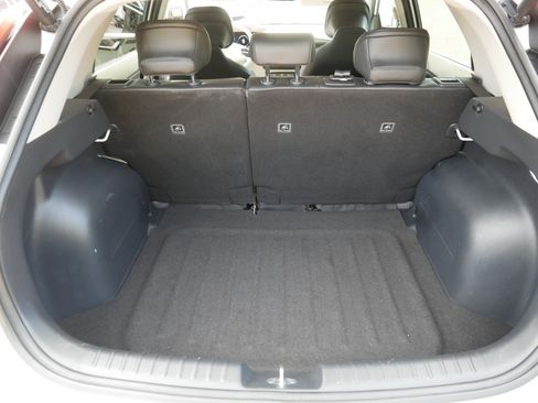 Used 2023 Kia Niro Wave FWD image 18