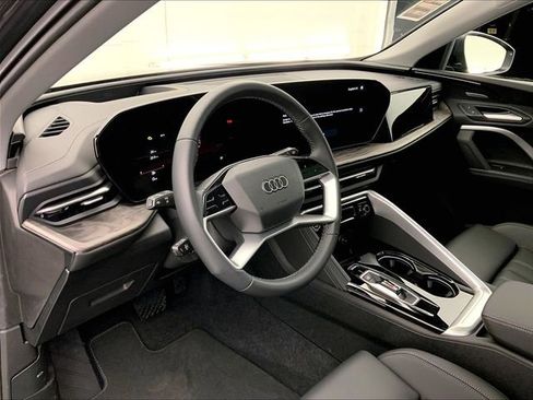 New 2025 Audi Q5 Premium Plus image 7