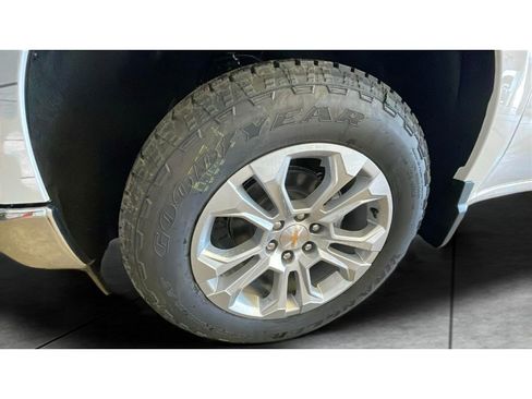 New 2026 Chevrolet Silverado 1500 LTZ image 18