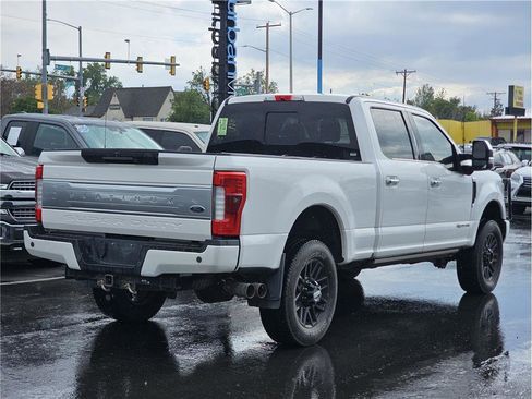 Used 2017 Ford F250 Platinum w/ Platinum Ultimate Package AWD/4WD image 3