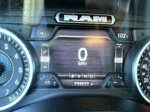 Used 2022 RAM 1500 Big Horn AWD/4WD image 14