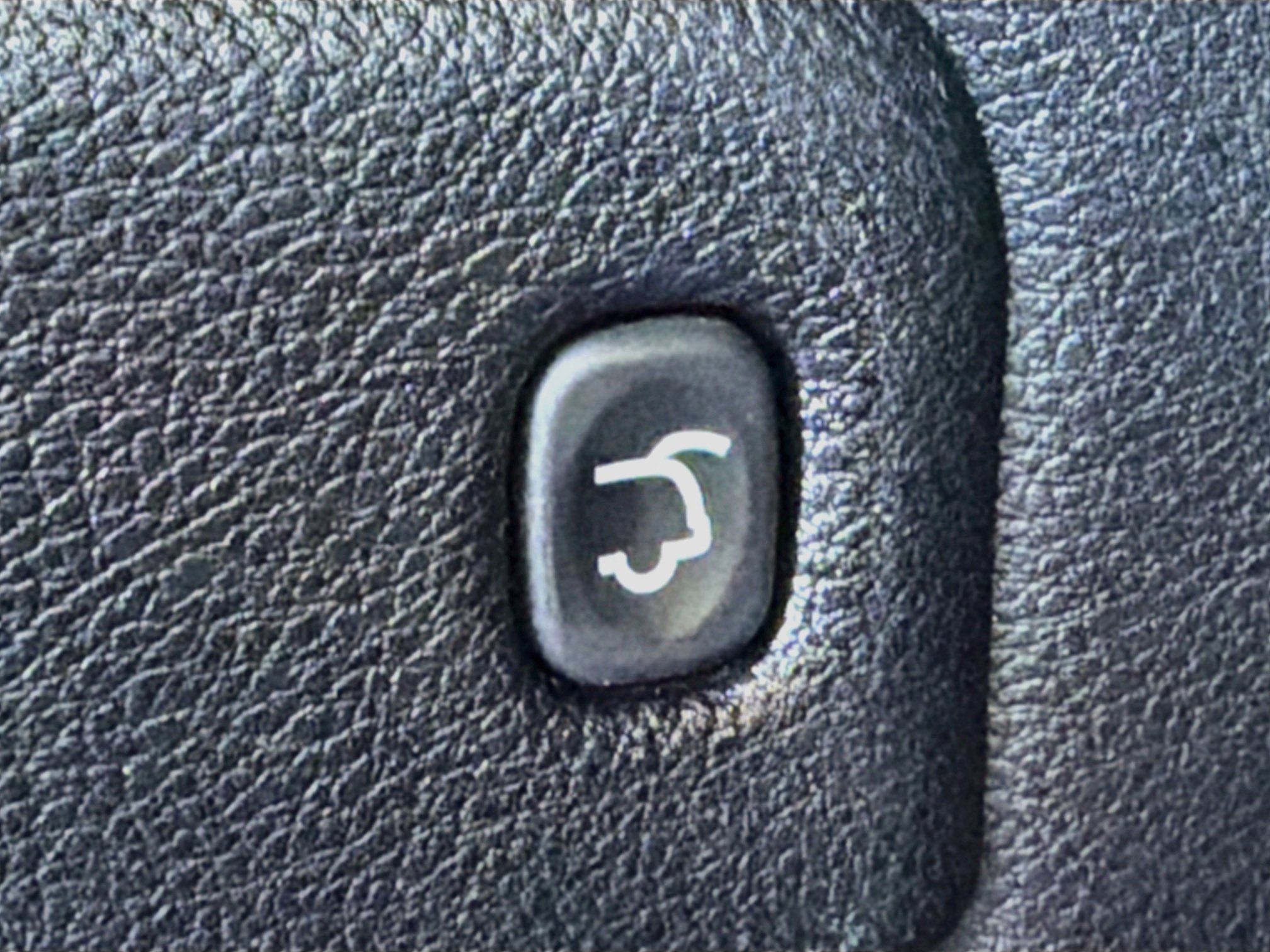 Used 2025 Dodge Durango GT AWD/4WD image 31