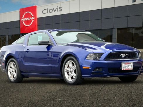 Used 2014 Ford Mustang Coupe w/ Equipment Group 102A image 10