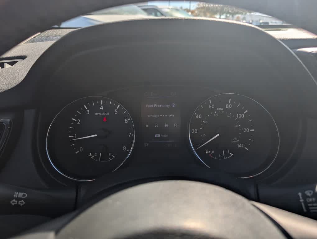 Used 2018 Nissan Rogue S w/ S Value Package AWD/4WD image 15