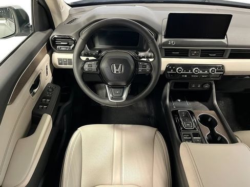 New 2026 Honda Pilot Elite image 17