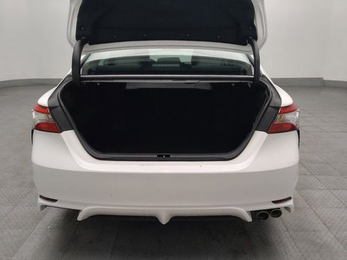 Used 2018 Toyota Camry SE FWD image 29