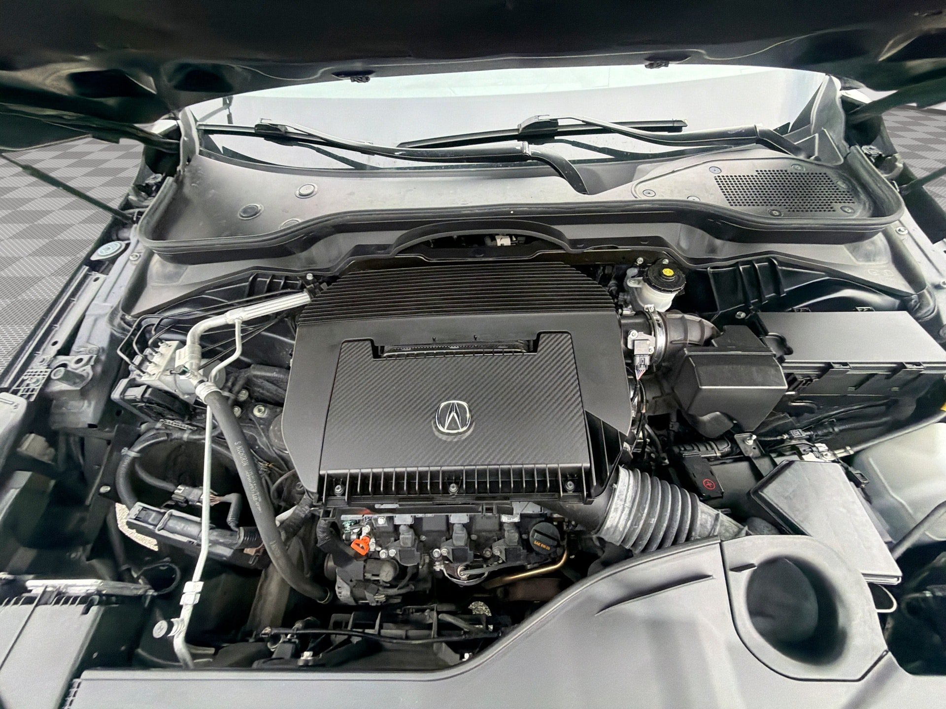 Used 2025 Acura MDX w/ Technology Package FWD image 18