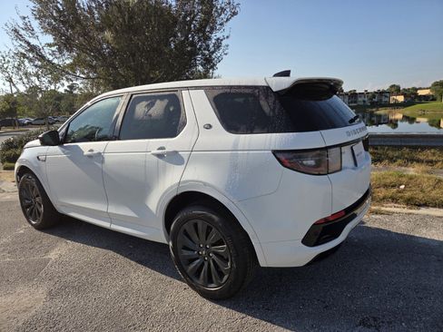 New 2025 Land Rover Discovery Sport S image 2