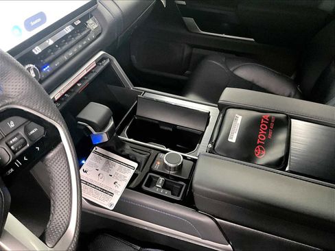 New 2025 Toyota Tundra Platinum image 14
