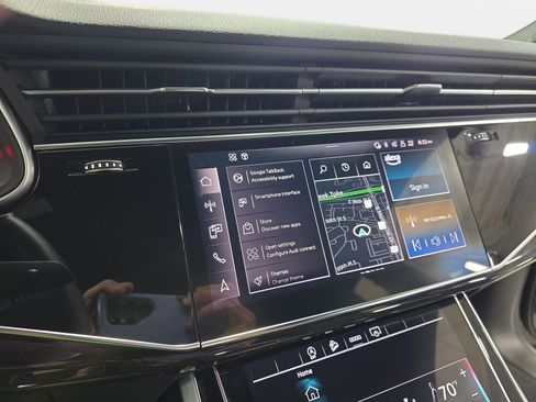 Used 2025 Audi Q7 3.0T Premium Plus image 21