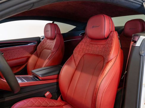 Used 2022 Bentley Continental GT Speed image 4