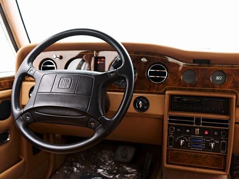 Used 1990 Rolls-Royce Silver Spur II image 72