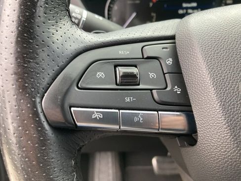 Used 2021 Cadillac XT4 Sport image 22