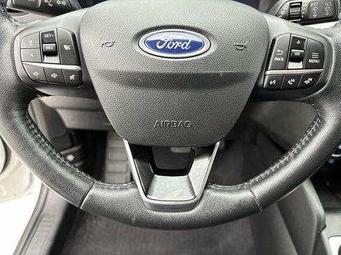 Used 2020 Ford Escape SE Sport image 16