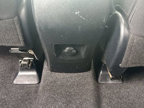 Used 2016 Toyota RAV4 XLE AWD/4WD image 24