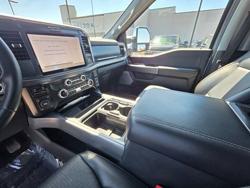 Certified 2025 Ford F350 Lariat w/ Chrome Package AWD/4WD image 24