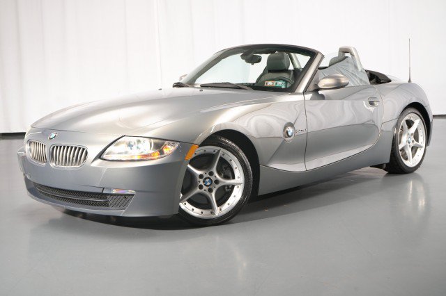 Used 2007 BMW Z4 3.0si RWD image 1