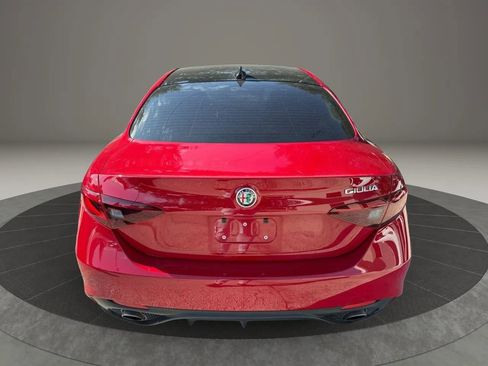 Used 2018 Alfa Romeo Giulia Ti Sport w/ Quick Order Package 22U Sport image 4