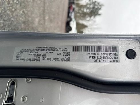 New 2026 Jeep Compass Latitude image 16