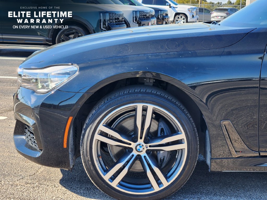 Used 2016 BMW 740i RWD image 9