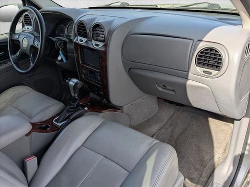 Used 2007 GMC Envoy SLT image 19