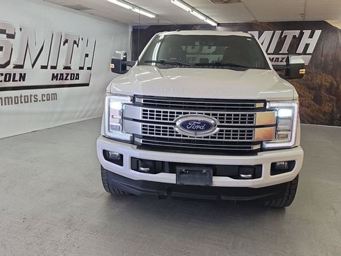 Used 2017 Ford F350 Platinum w/ Platinum Ultimate Package AWD/4WD image 16