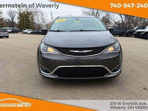 Used 2017 Chrysler Pacifica Touring Plus w/ Security Group image 2
