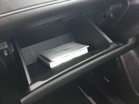 Used 2021 GMC Acadia SLT w/ Trailering Package image 23