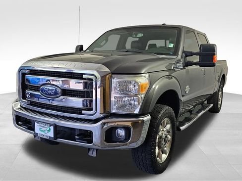 Used 2015 Ford F250 Lariat w/ Lariat Ultimate Package AWD/4WD image 3