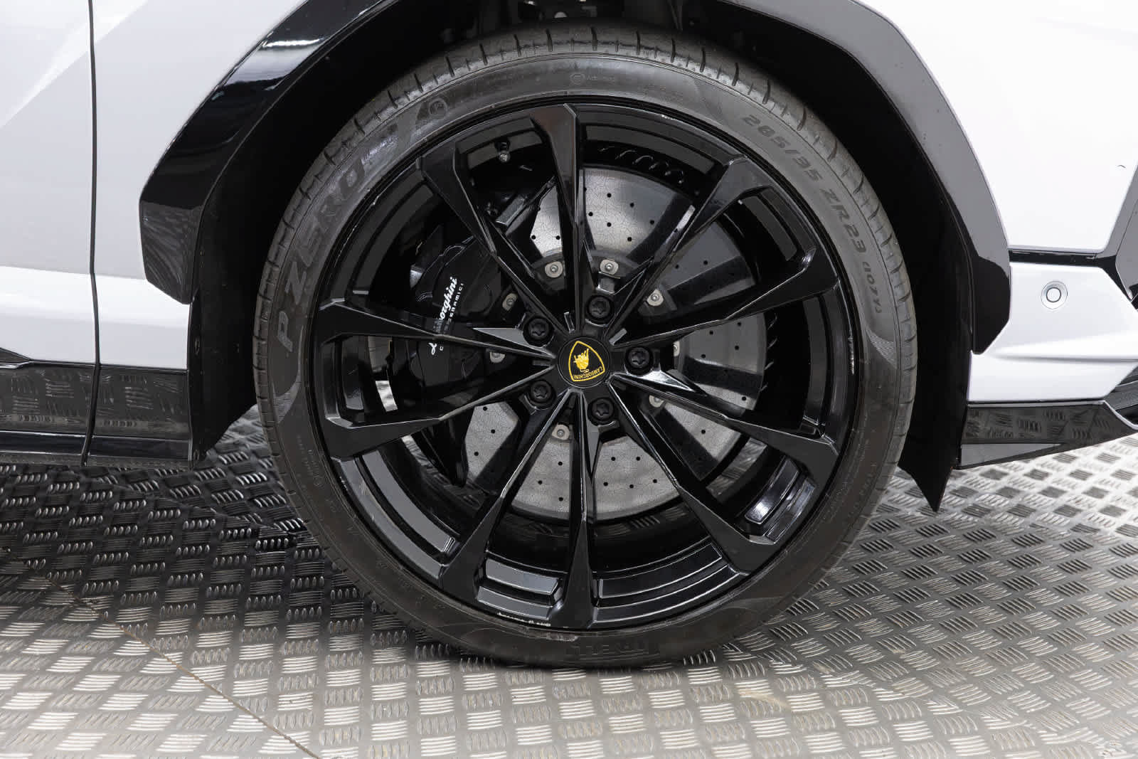 Used 2024 Lamborghini Urus S AWD/4WD image 56