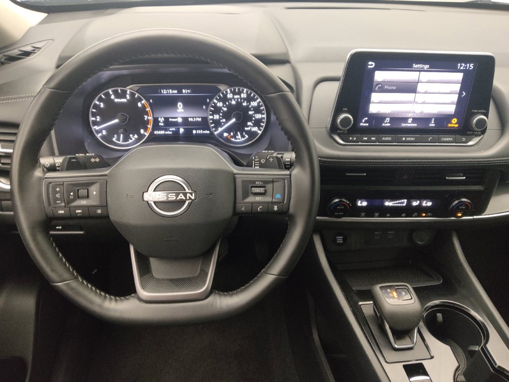 Used 2025 Nissan Rogue SV AWD/4WD image 22