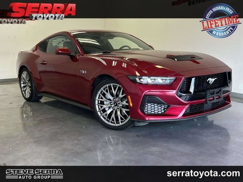 Used 2025 Ford Mustang GT Premium RWD image 1