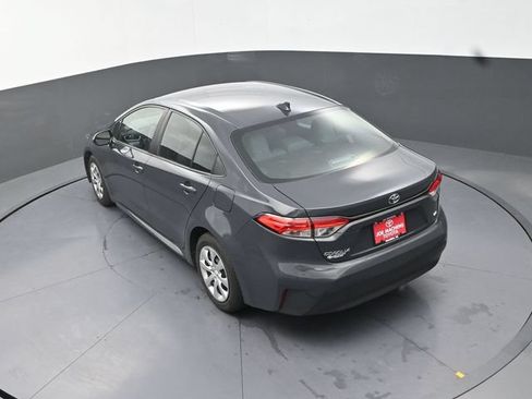 Used 2024 Toyota Corolla LE FWD image 29