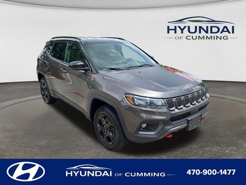 Used 2023 Jeep Compass Trailhawk AWD/4WD image 1