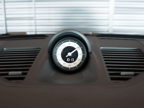 New 2026 Porsche 911 Carrera 4S image 24