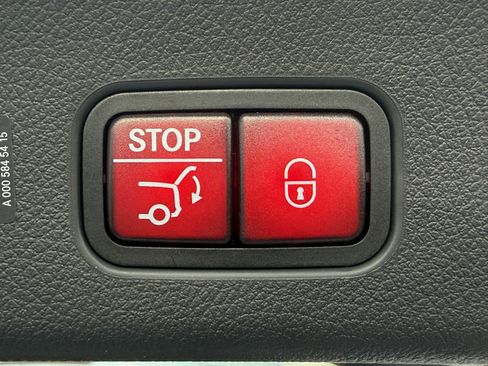 New 2026 Mercedes-Benz GLC 43 AMG 4MATIC image 13