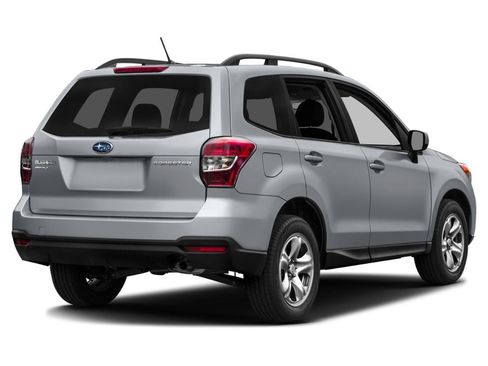 Used 2015 Subaru Forester 2.5i Premium w/ Protection Package #1 AWD/4WD image 11
